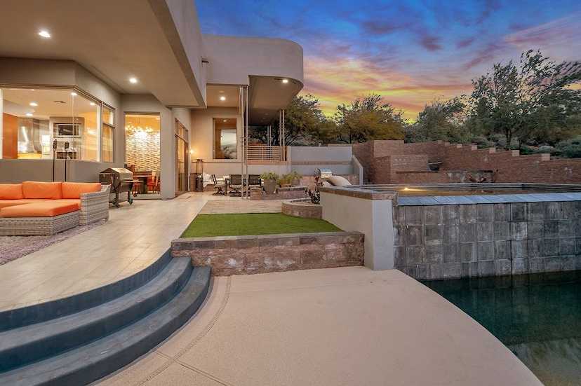 Experience Top-Notch Property Management Services With Keyrenter Premier.