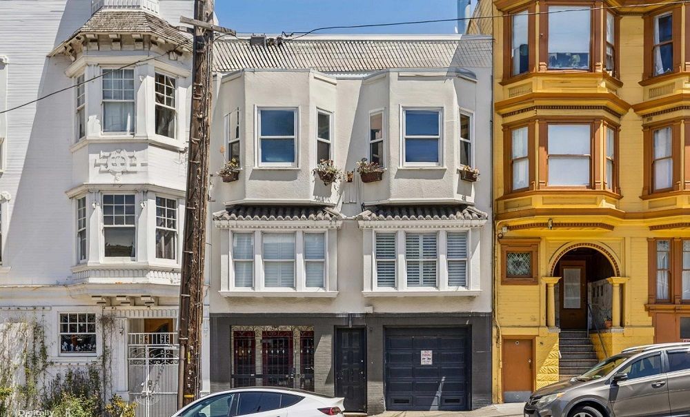 609 Castro St