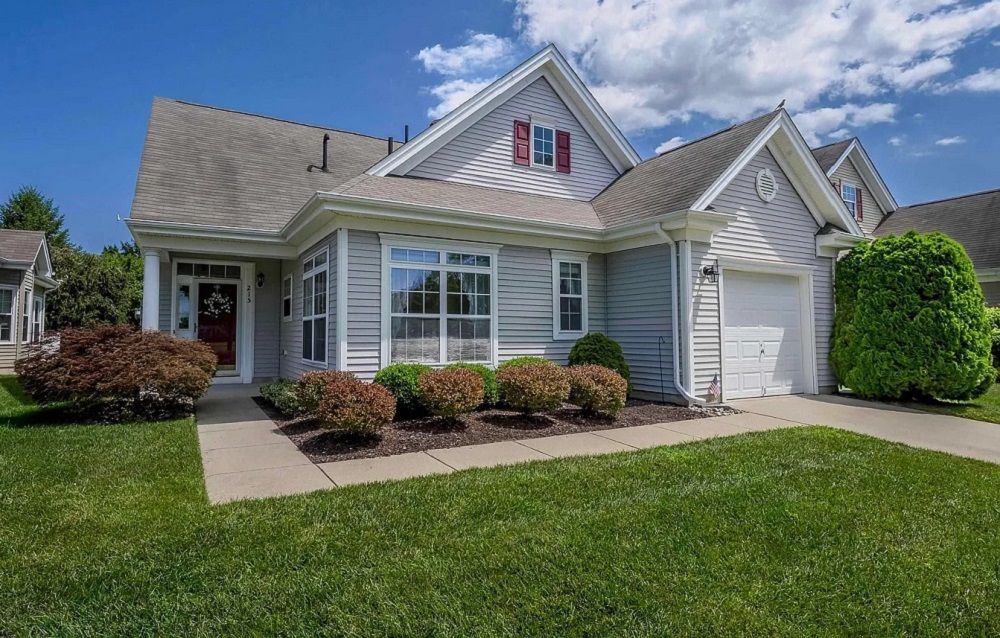215 Lander Rd