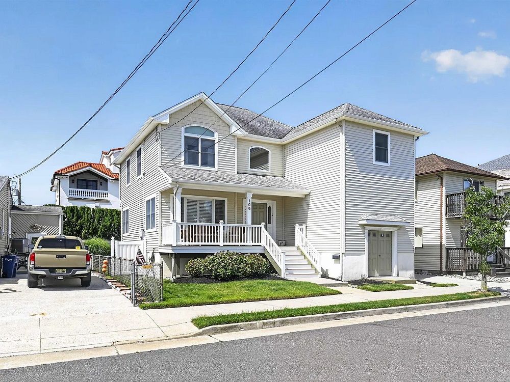106 N Coolidge Ave