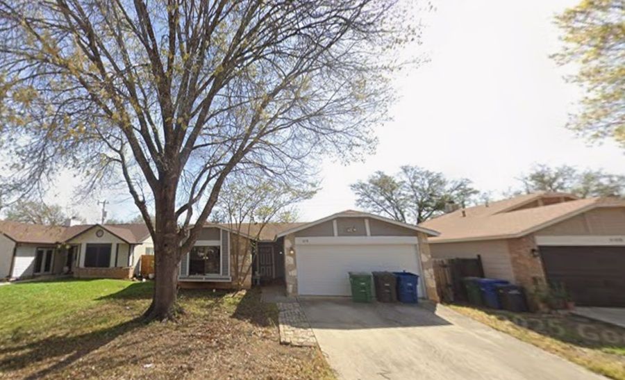 6118 Belle Village
