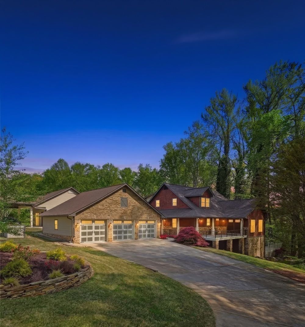 611 Elliott Road
