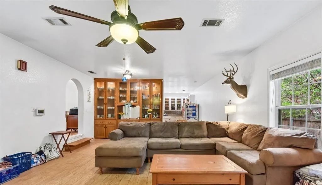 property-image-2