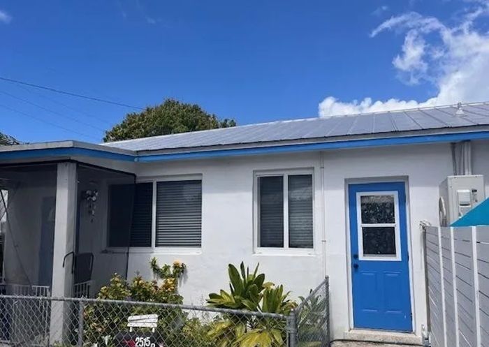 2515 Staples Ave Unit B