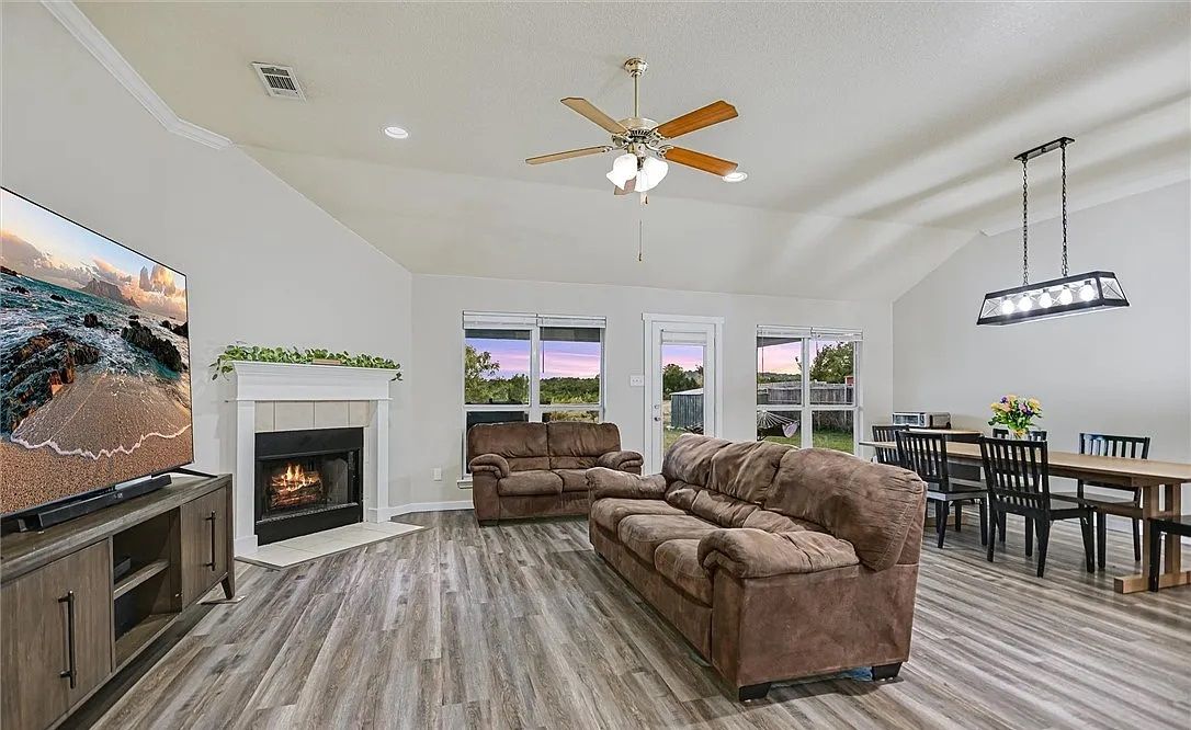 property-image-2