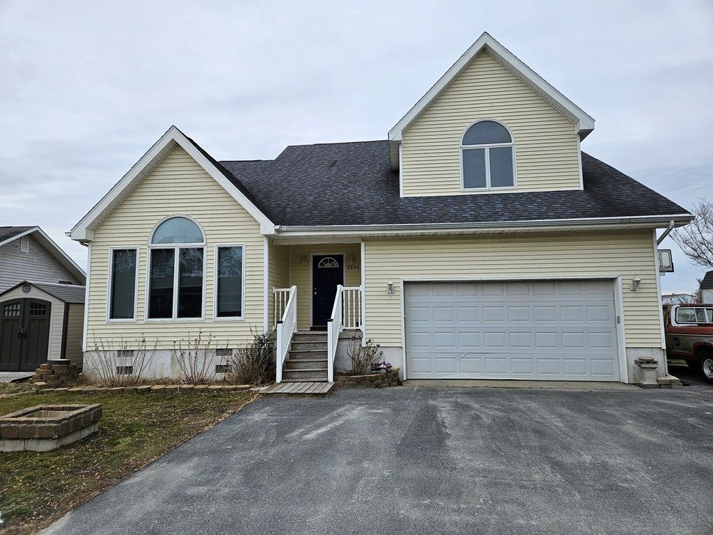 Spacious Versatile Retreat