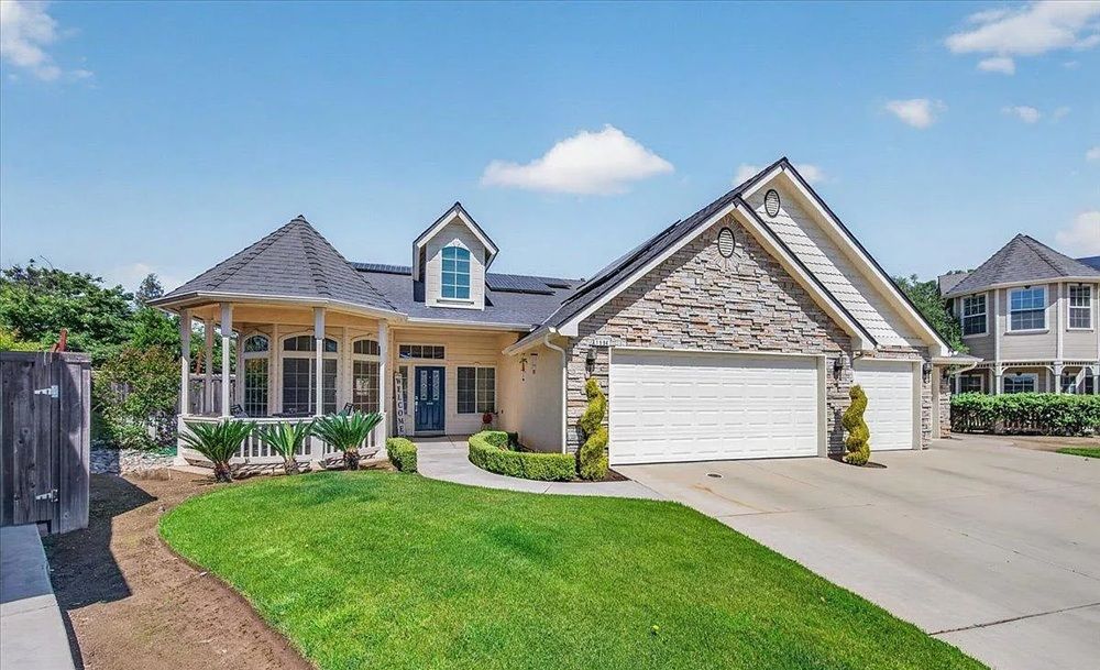 Resort-Style Living In Clovis