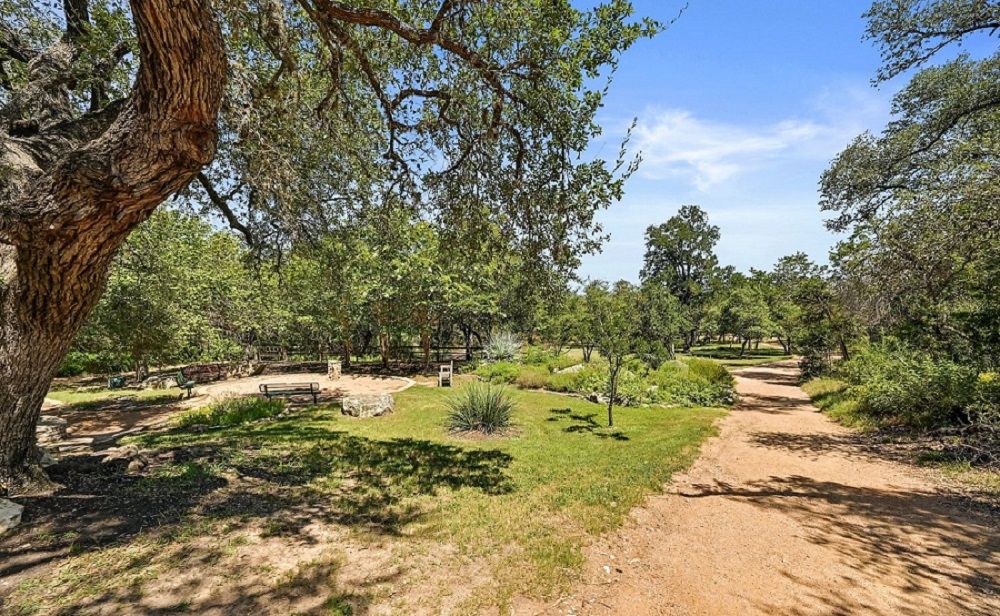 property-image-4