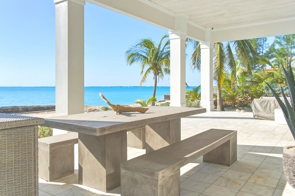 Elegance, Privacy & Luxurious Home