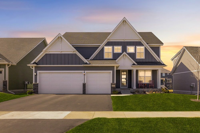 Luxury & Versatility In Arbor Ridge