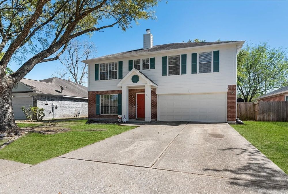 3727 Oak Lace Drive