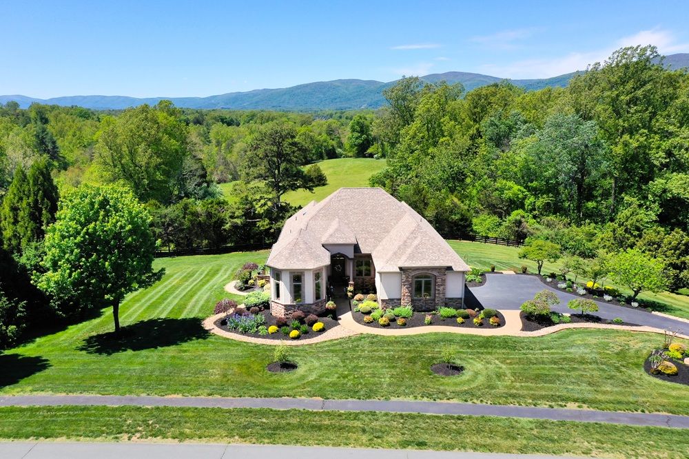 Panoramic Blue Ridge Luxury