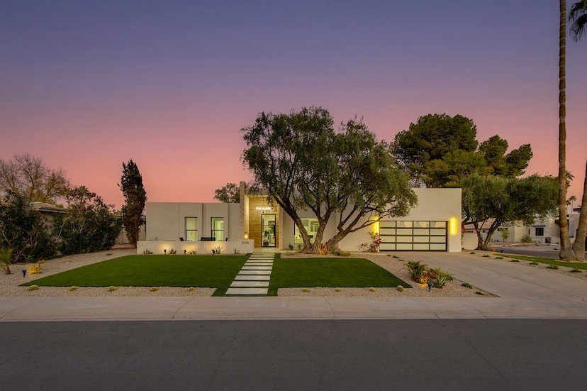 Luxury Living At Palo Viento