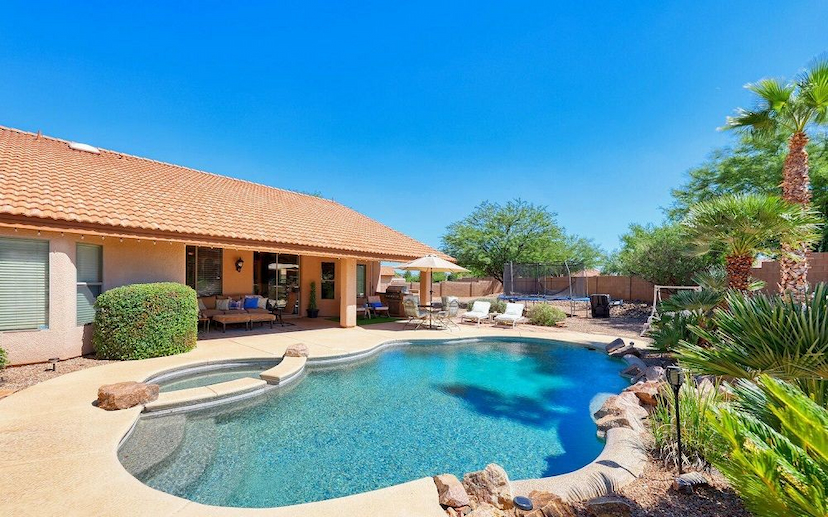 Spacious Luxury With Outdoor Oasis