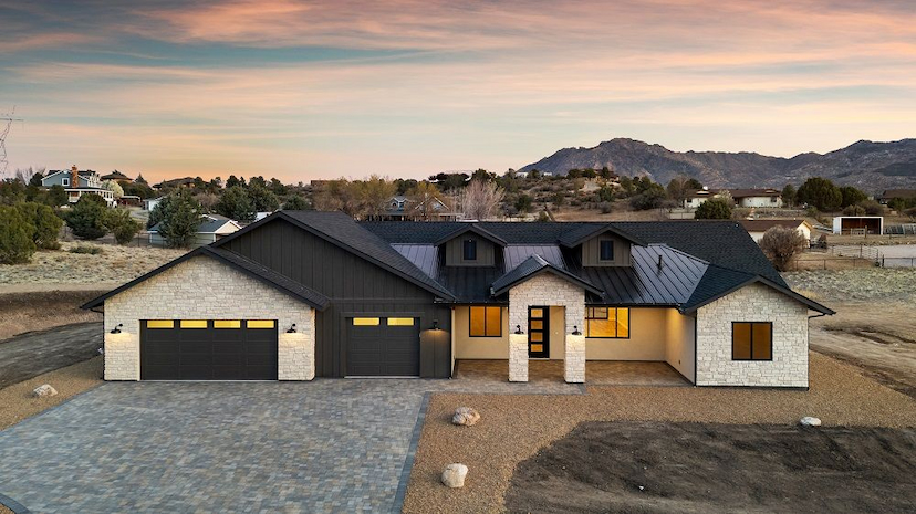 Breathtaking Granite Mountain Views!