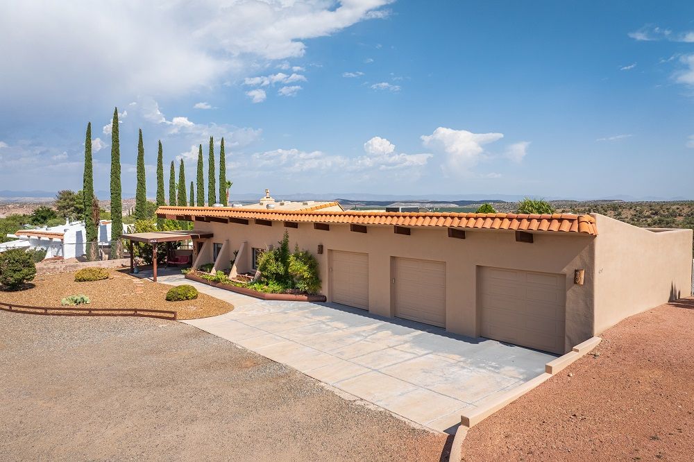 4249 E Vista Dr