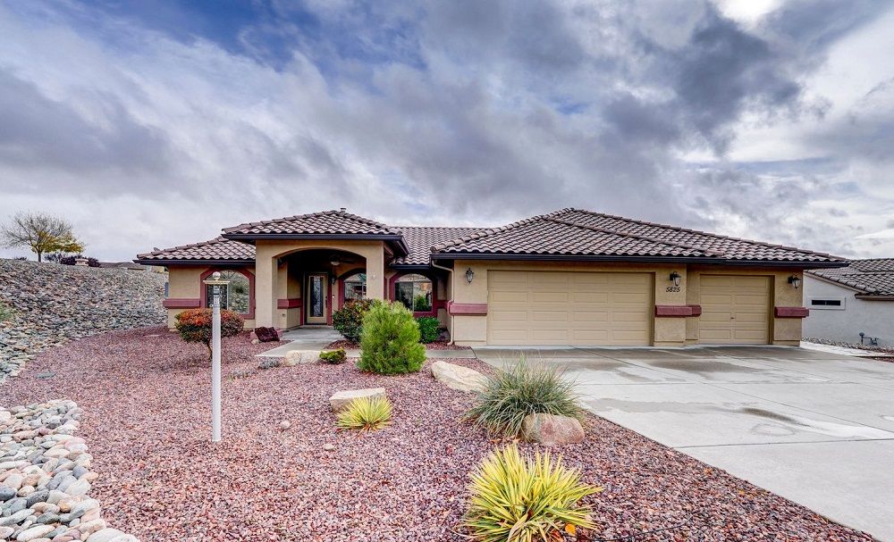 5825 Curry Ct