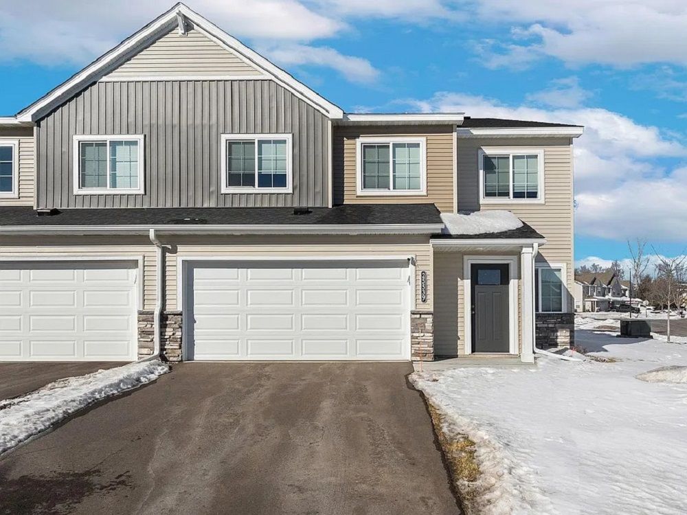 Beautiful 2-Story End Unit Townhome
