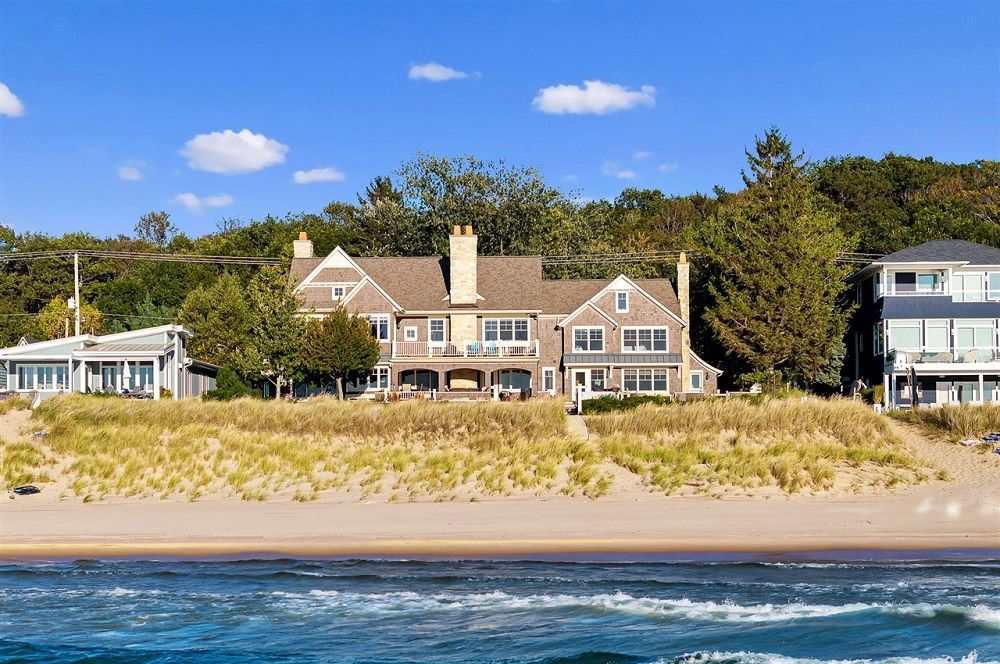19201 North Shore Drive