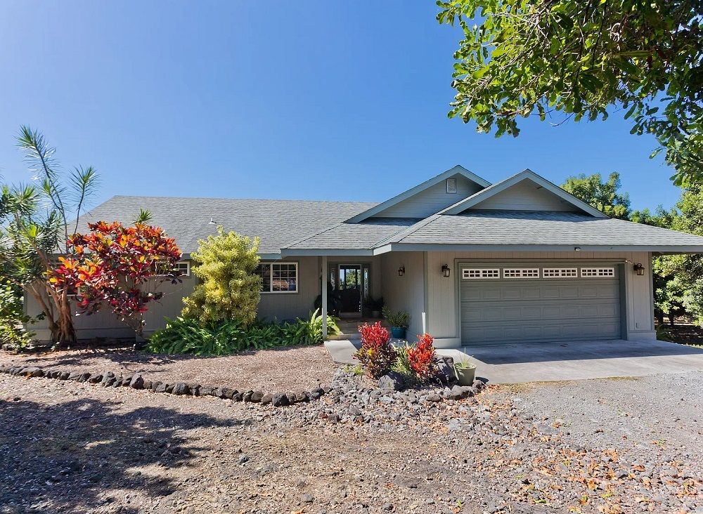 83-5611 Middle Keei Road