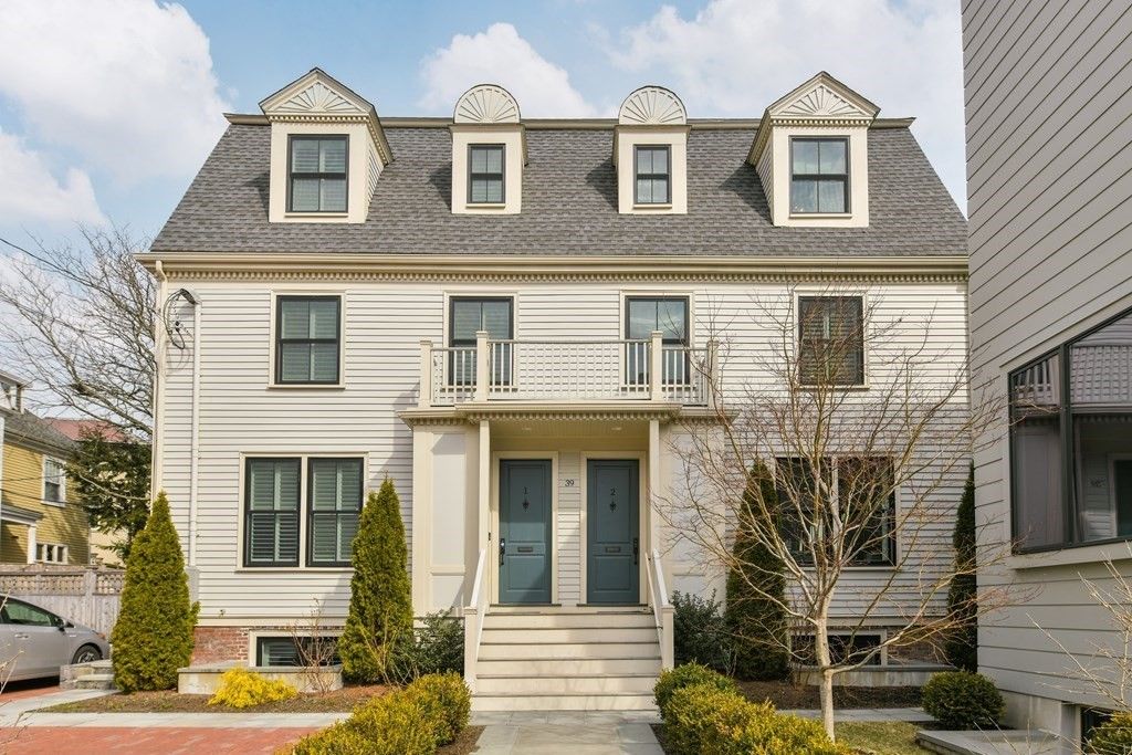 39 Hammond Street