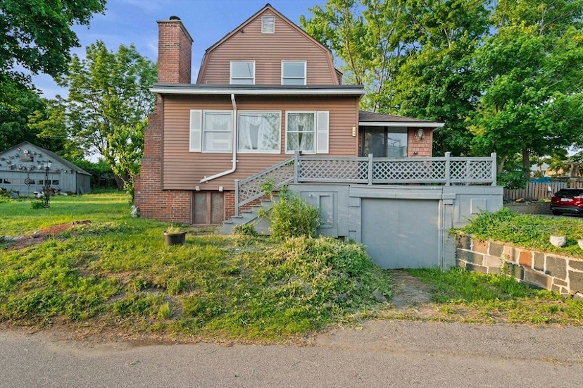 295 Rock Island Rd