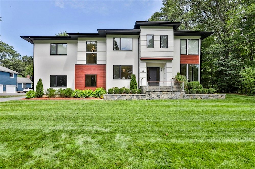 18 Blueberry Ln