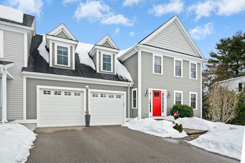 82 Pleasant Street