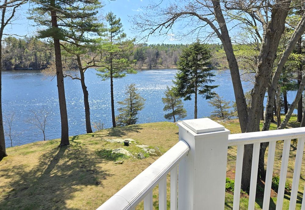 14 Hawkswood Estates