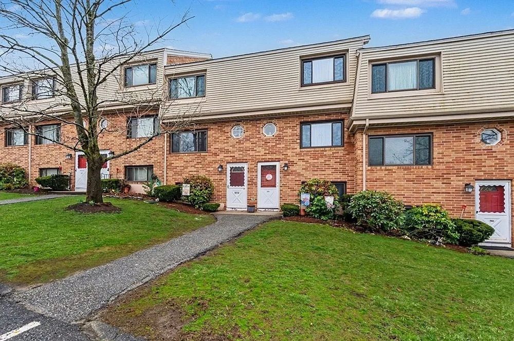 Farrwood Green Townhouse