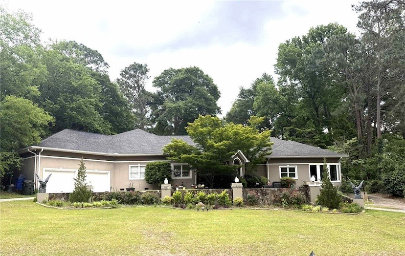 311 Valley Rd