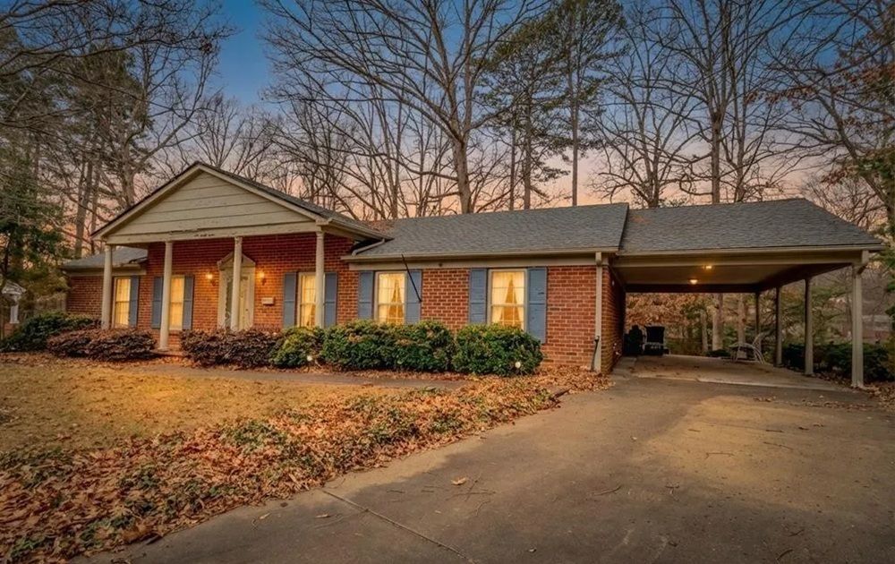 123 Northmont Court