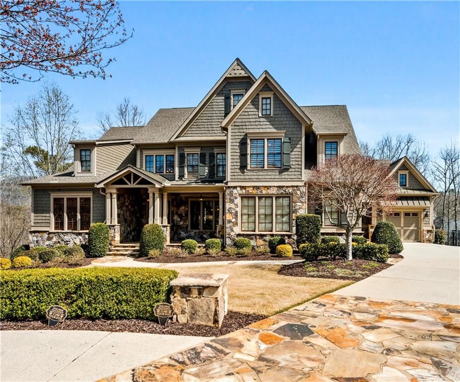 268 Hanson Way