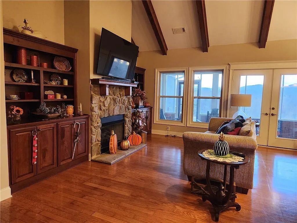 property-image-2