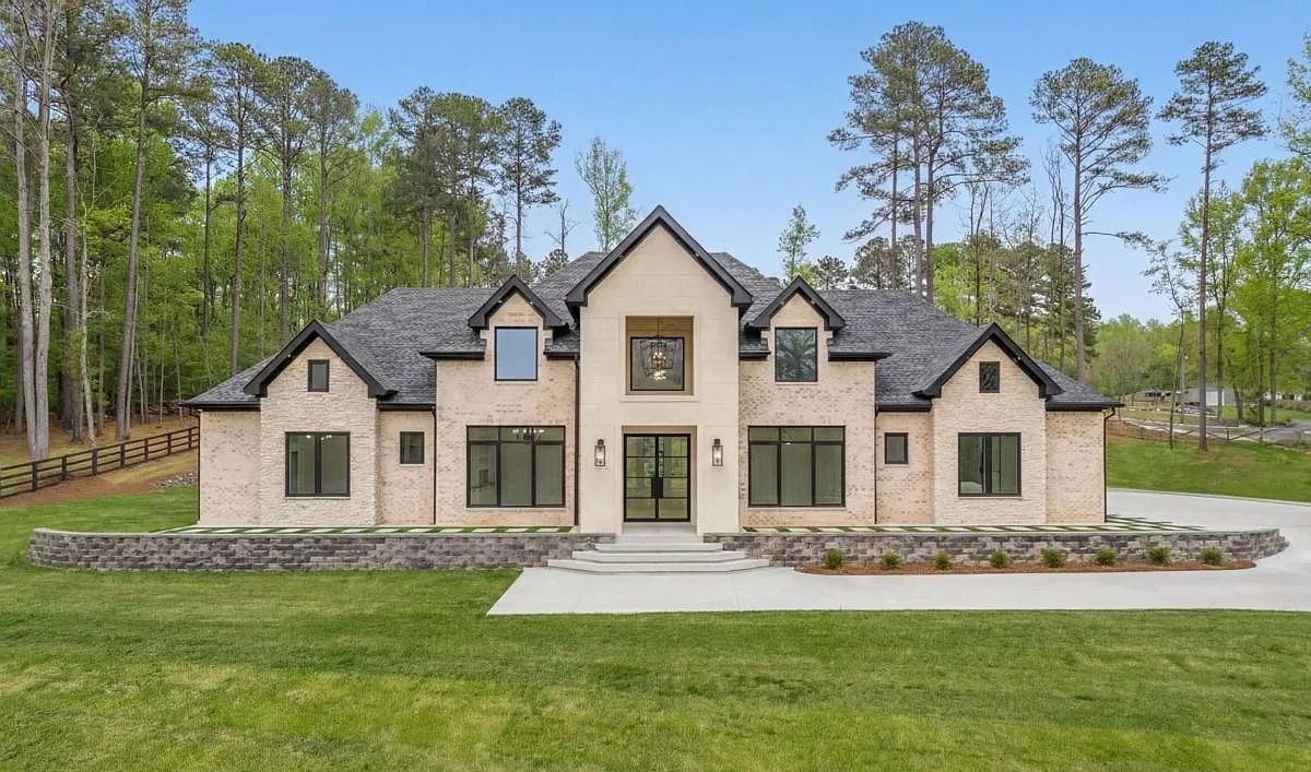 Scenic Luxury Residence