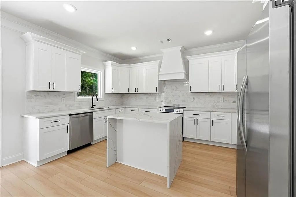 property-image-3
