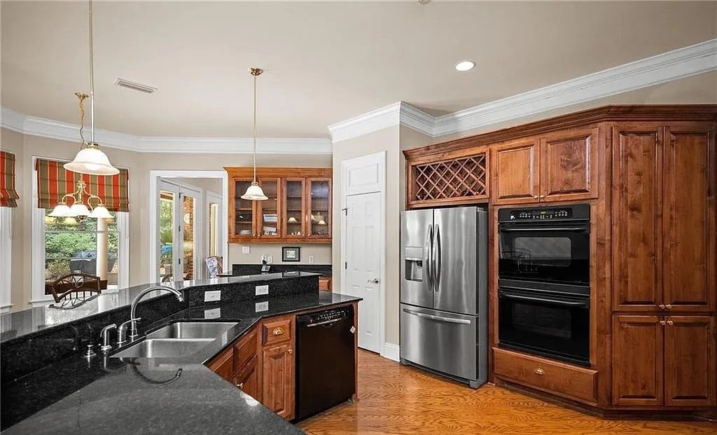 property-image-3