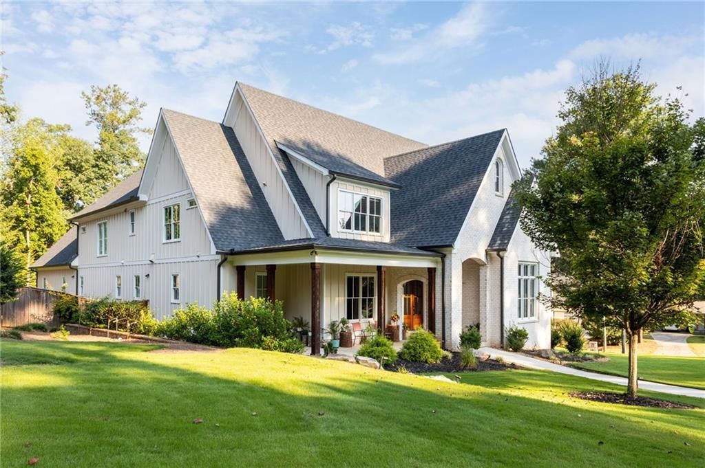 Bespoke Brookhaven Living On A Coveted Half-Acre Corner Lot
