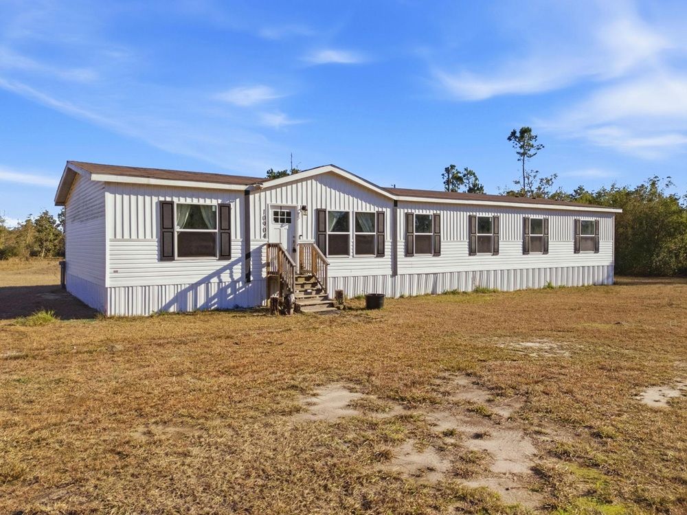 Private 10-Acre Homestead With Modern 4-Bed Home