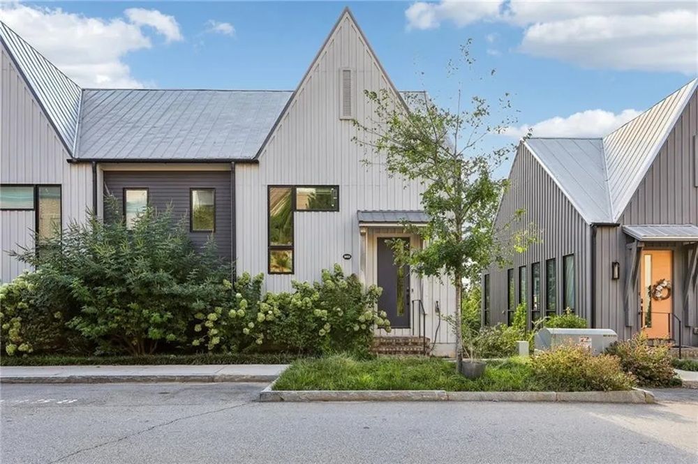 10858 Serenbe Lane