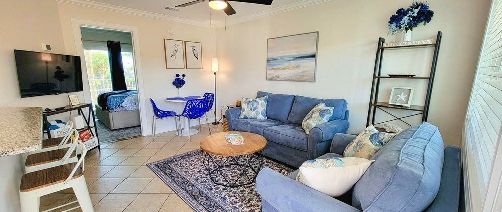 Gulf Views & Coastal Charm