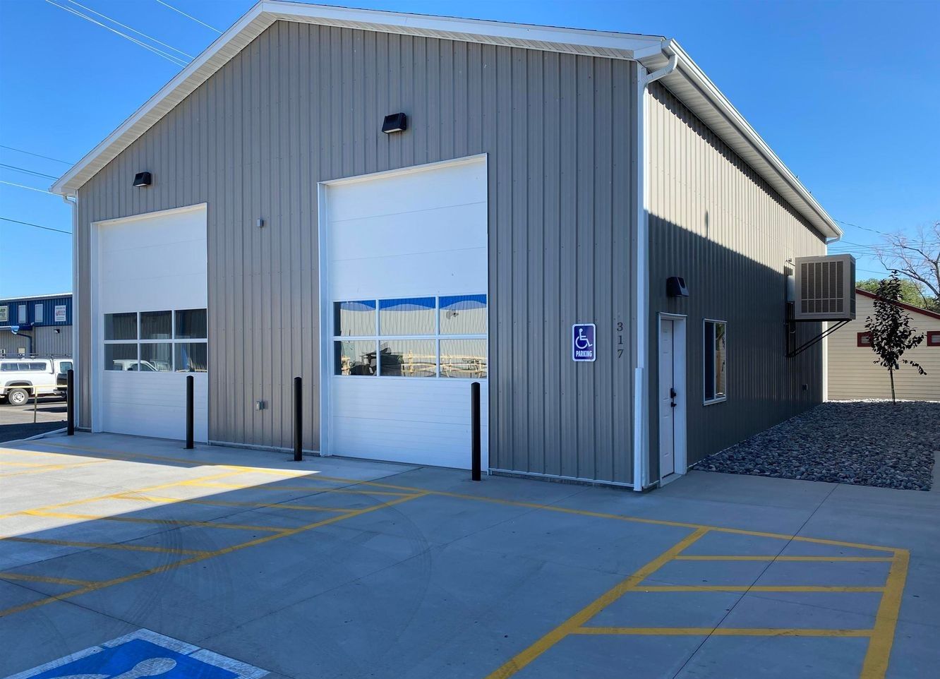 Commercial Opportunity!
