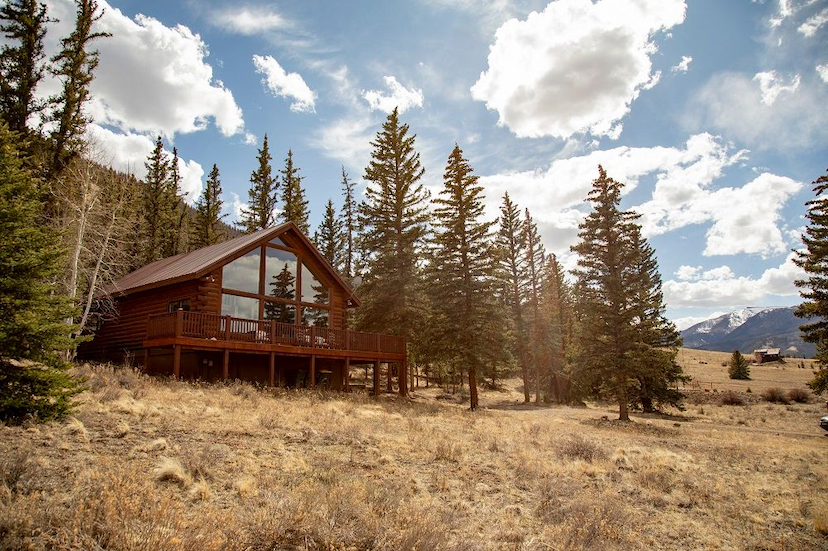 Mountain Cabin On 3 Acres In Carnan Estates