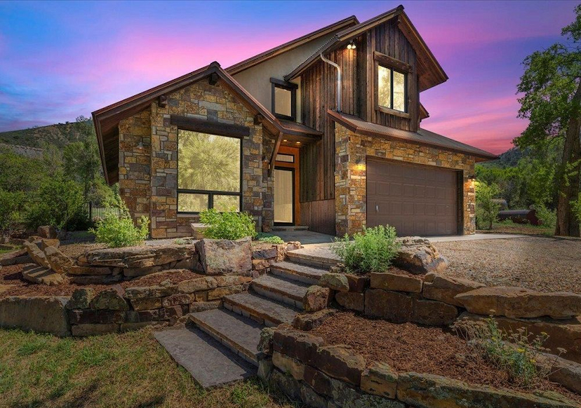 Enchanting Colorado Mountain Retreat
