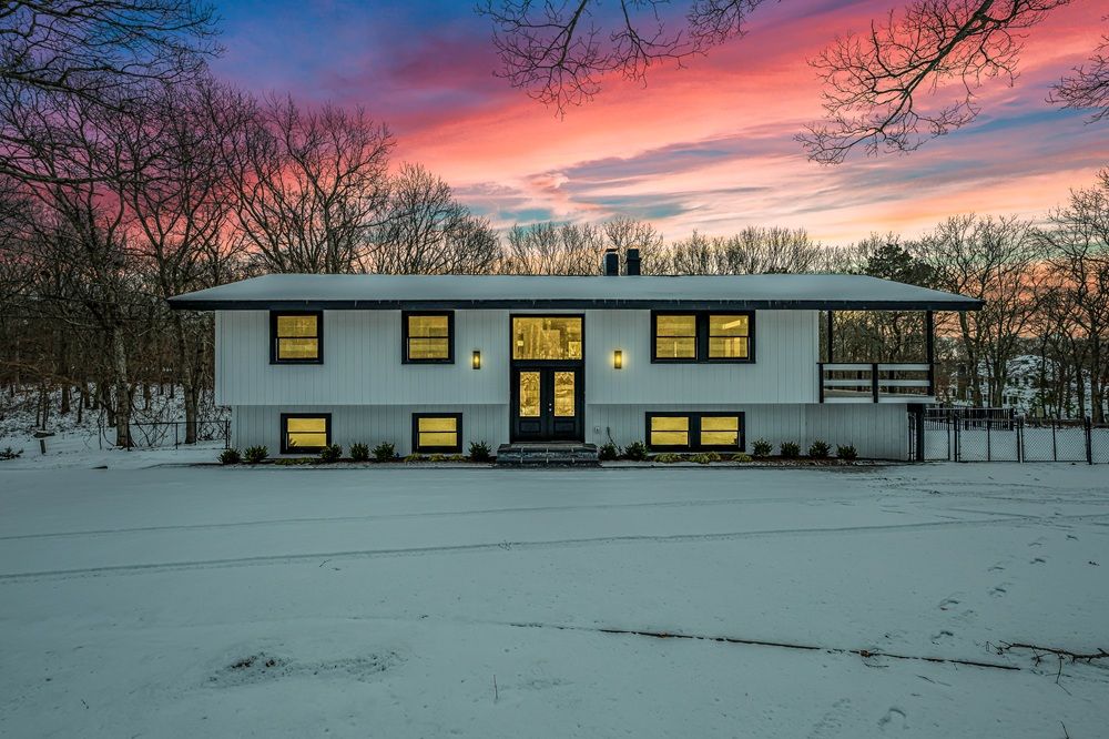 105 Old Riverhead Road