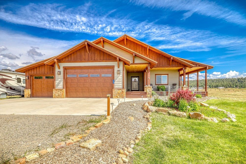 240 Glade Drive