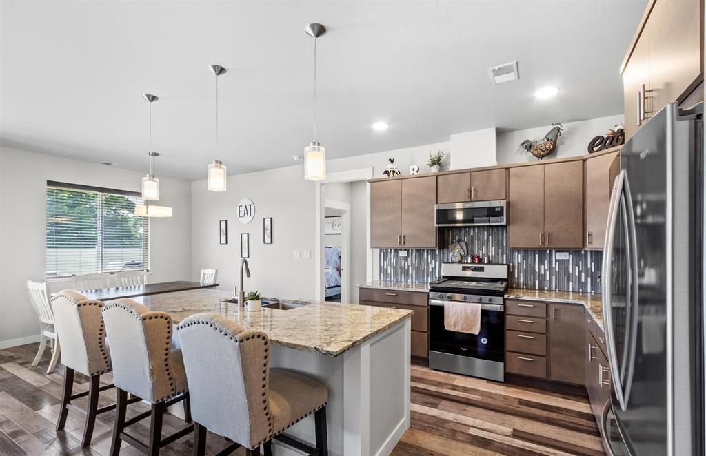 property-image-3