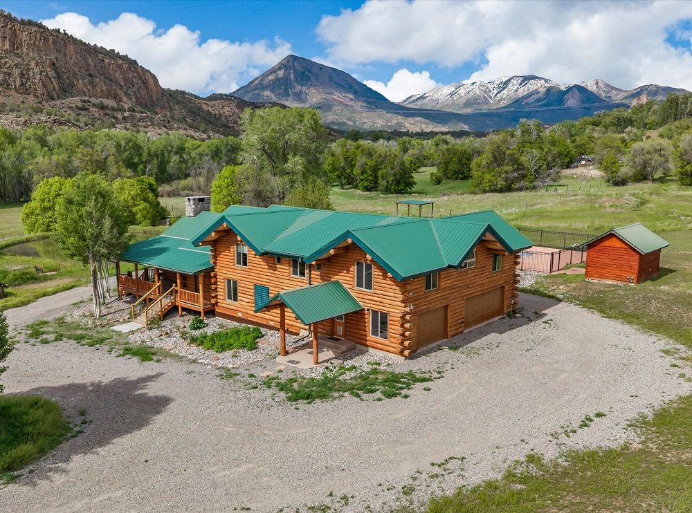 3 Homes On One Stunning Horse Property