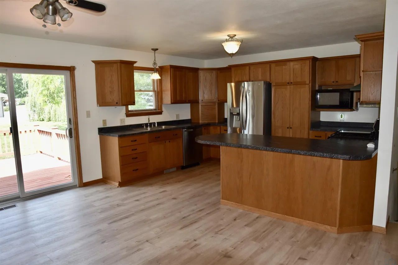 property-image-3