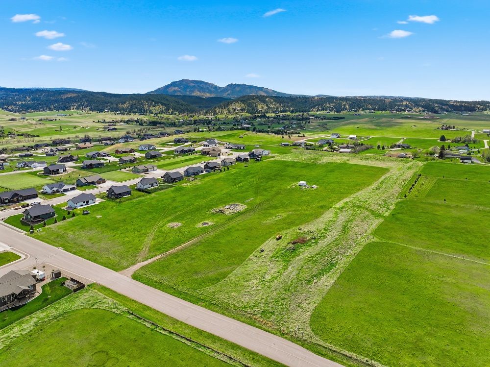 Prime Spearfish Property